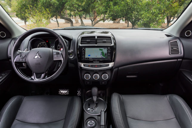 Mitsubishi Outlander Sport Interior