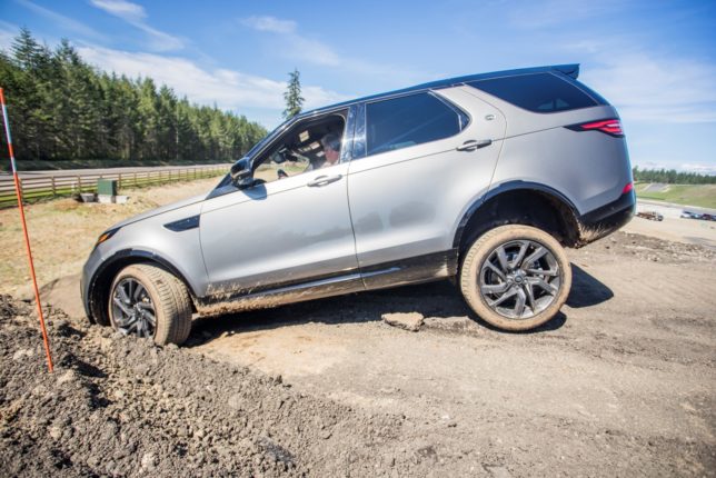 2017 Land Rover Discovery HSE Luxury