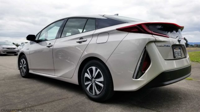 With 133 MGPe, 2018 Toyota Prius Prime is a great candidate for an affordable hybrid. 