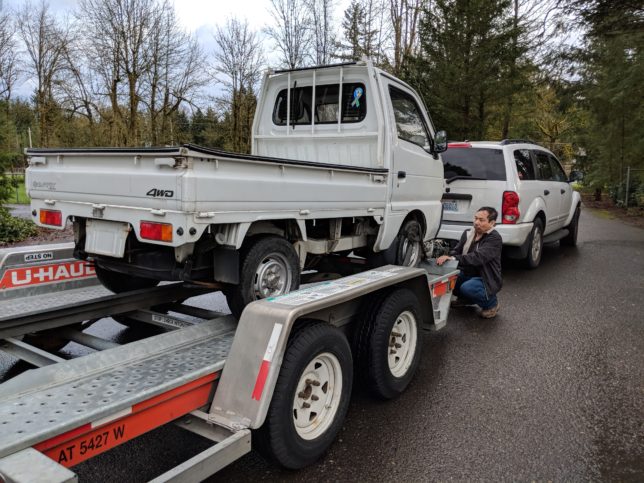 Suzuki Carry on a Uhaul trailer