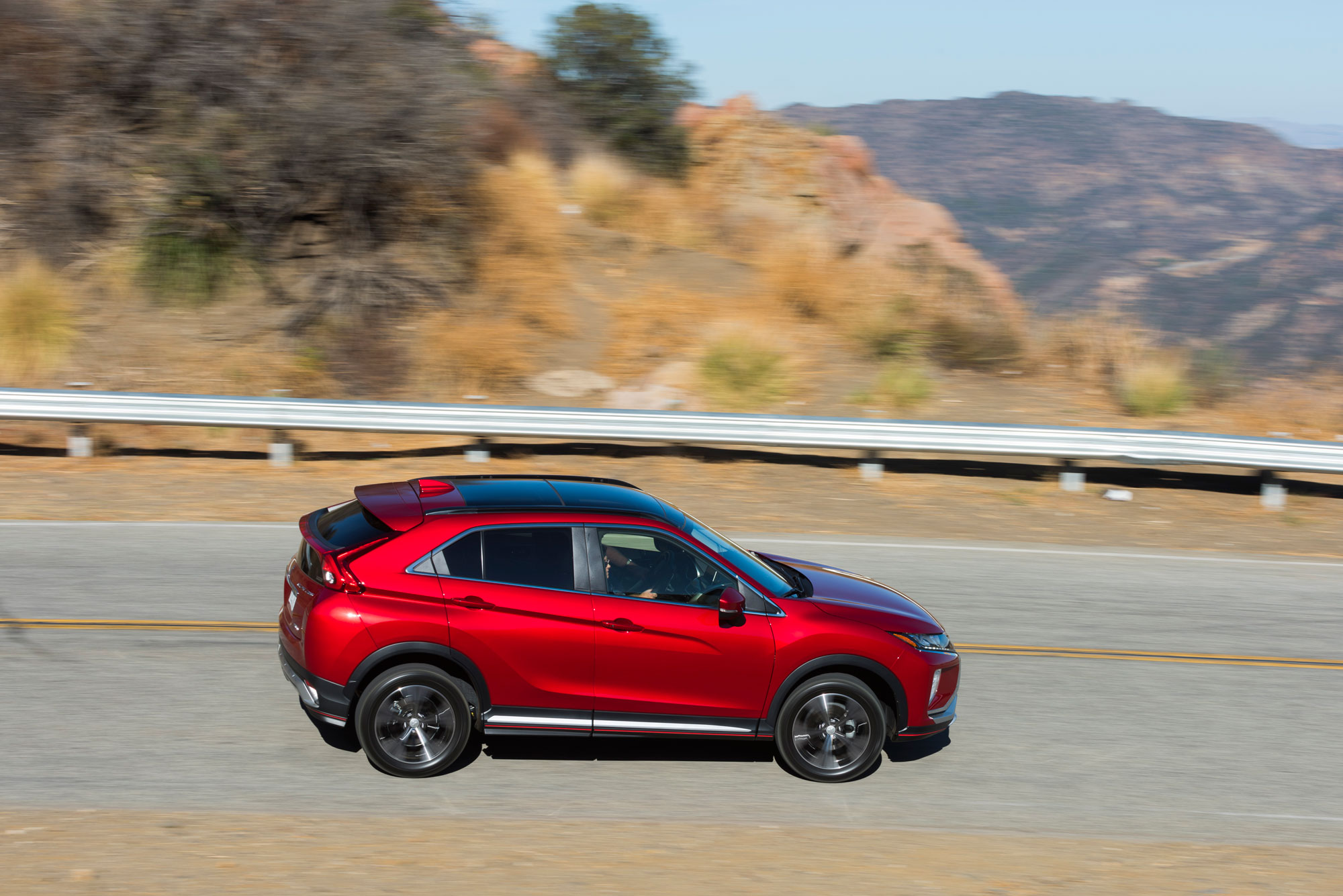 2018 Mitsubishi Eclipse Cross driving