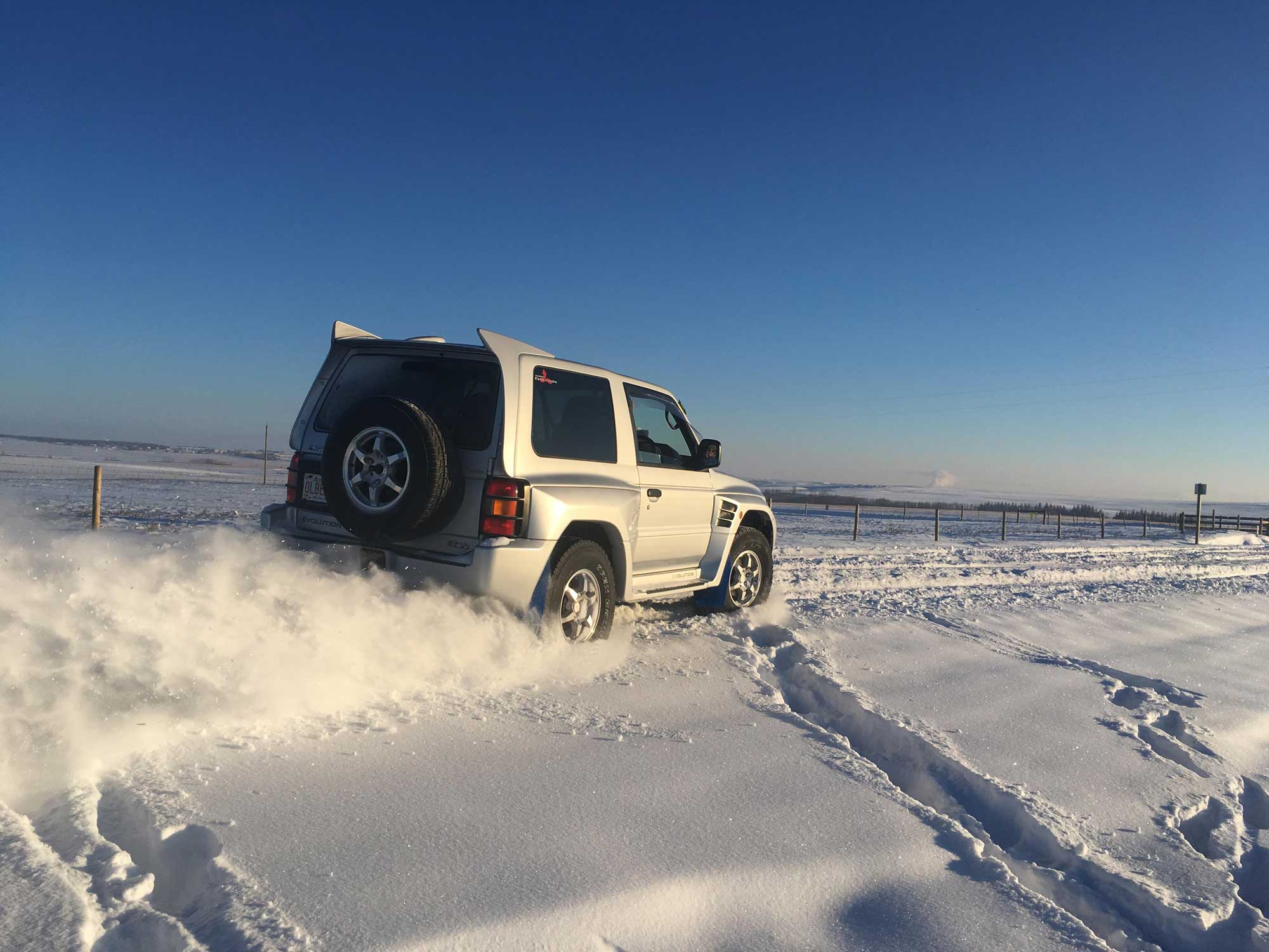 Mitsubishi Pajero Evo in the snow
