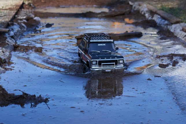 Ford Bronco Traxxas TRX-4 in the water