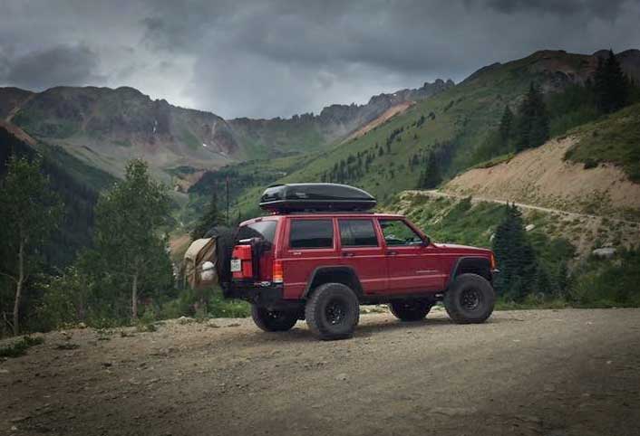 Crankshaft Chronicles: Jon's Jeep Cherokee 'Rusty the TexJ'