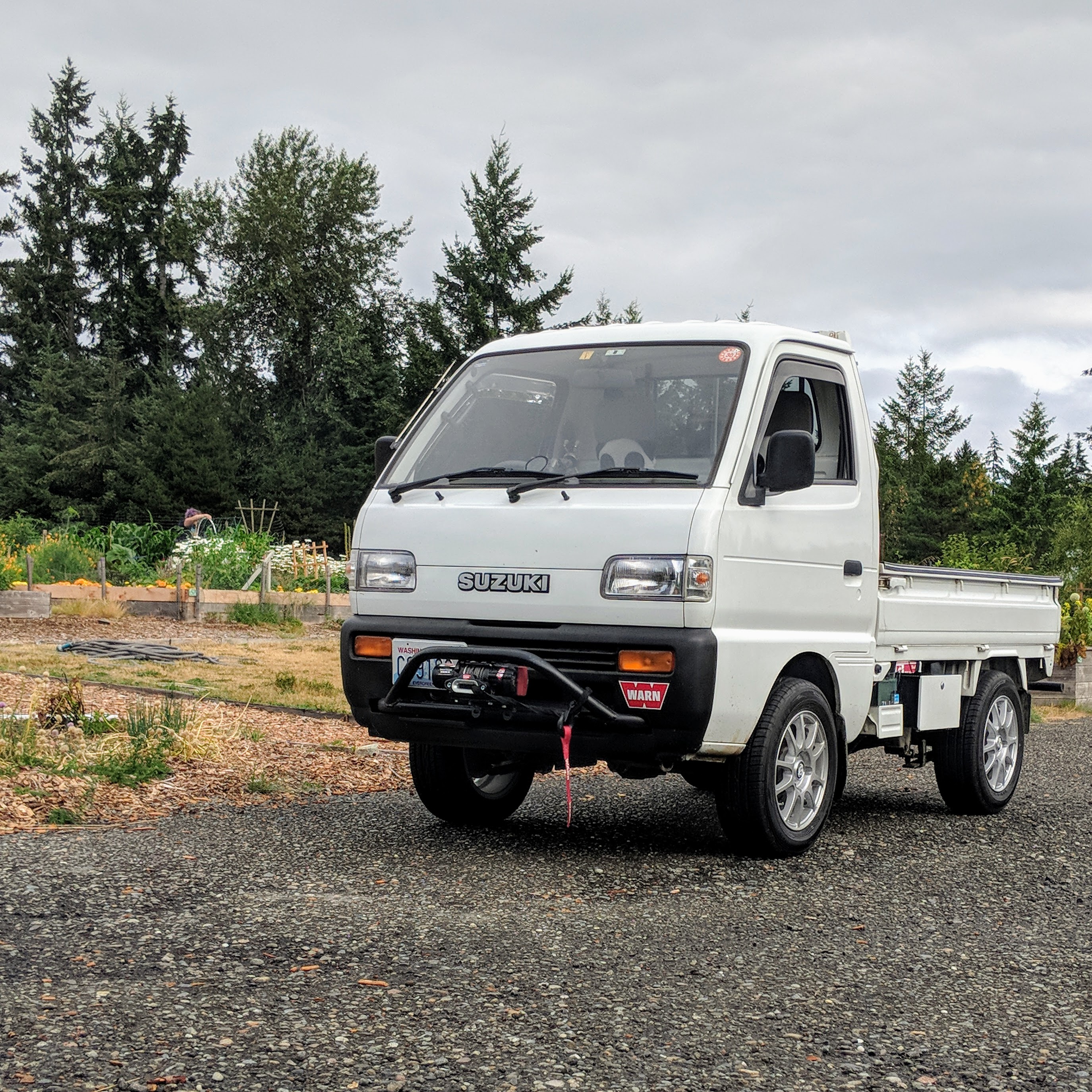 suzuki carry 8 seater