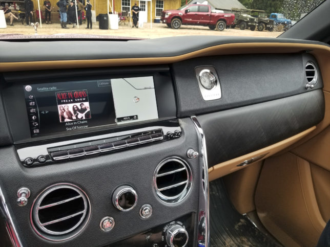 Rolls Royce Cullinan Interior dash