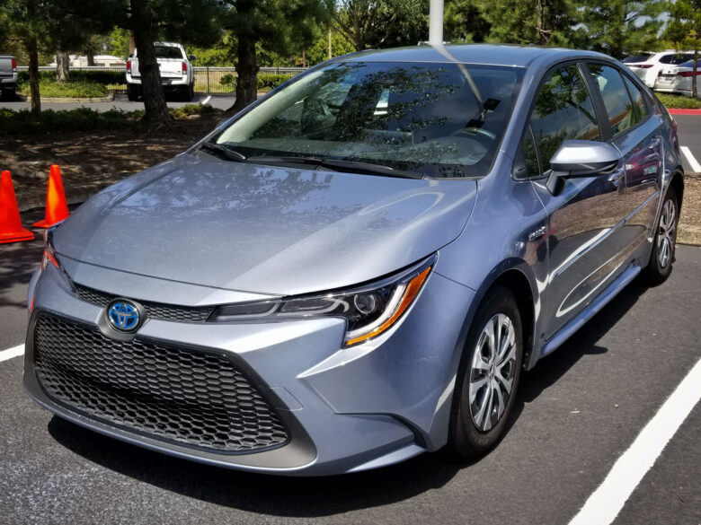 Review: 2020 Toyota Corolla Hybrid