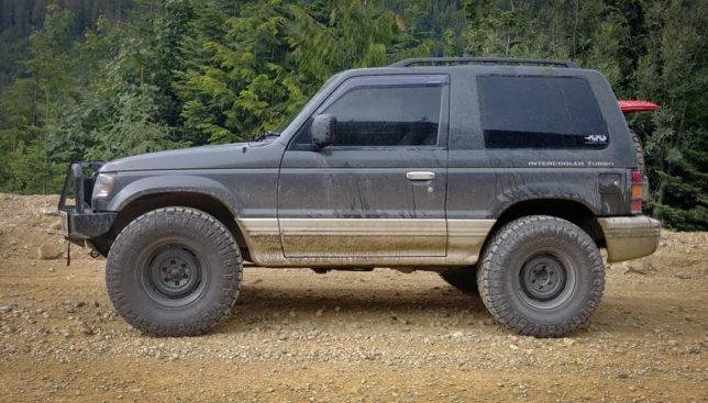 1991 Mitsubishi Pajero XP aka the Terra Tractor 