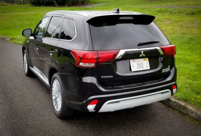 2019 Mitsubishi Outlander PHEV rear.