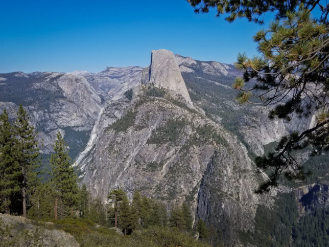 Half-Dome,-Yosemite-National-Park
