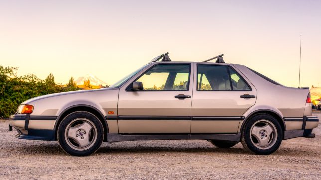 Saab 9000 with Super Aero three-spoke wheels.