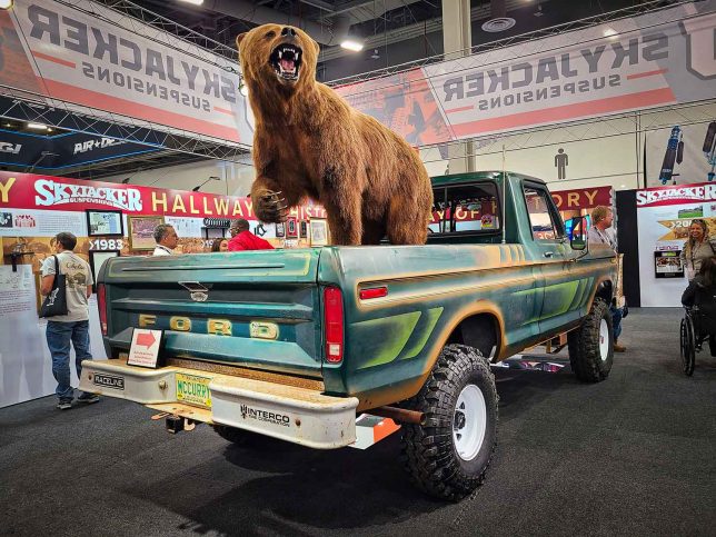 Skyjacker restomod  Ford with a bear in the bed. 