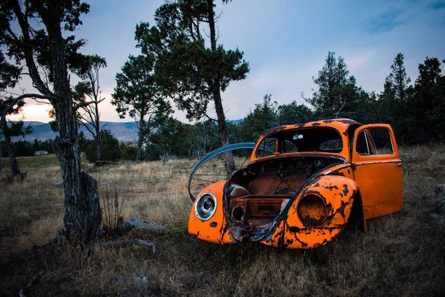 Rusty Volkswagen Bug by j.mt photography