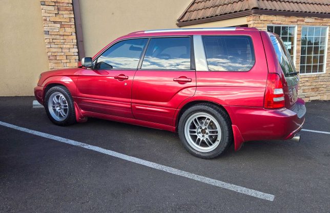 2004 Subaru Forest XT parked