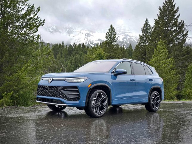 2025 Volkswagen Tiguan against mountains and trees
