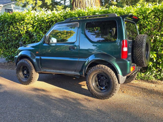 1998 Suzuki Jimny Wide (rear)