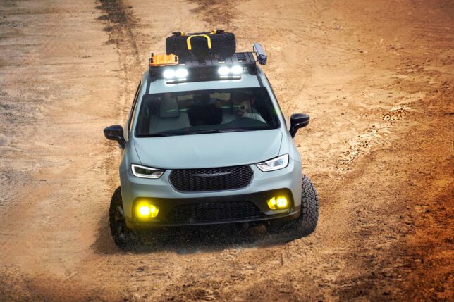 Chrysler Pacifica Grizzly Peak Off-Road - Crankshaft Culture