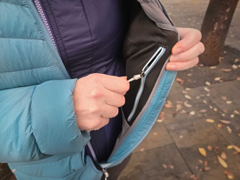 Simond Women's MT500 Hooded Down Puffer Jacket interior pocket