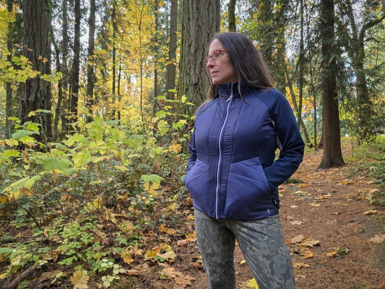 Woman wearing Smartwool Smartloft Hybrid Jacket front detail