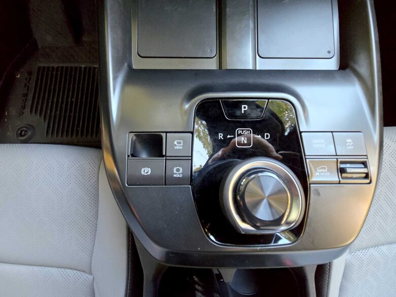 Gear selector