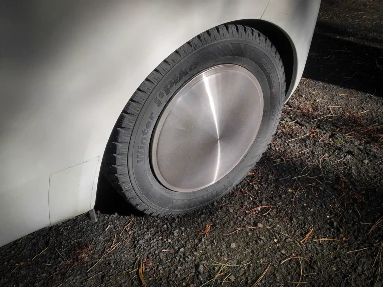 Moon Disc / Speed Disc Hubcaps: Machined Metal Masterpieces