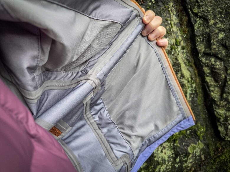 Cotopaxi Impermeo 3L Hooded Shell Jacket with taped seams