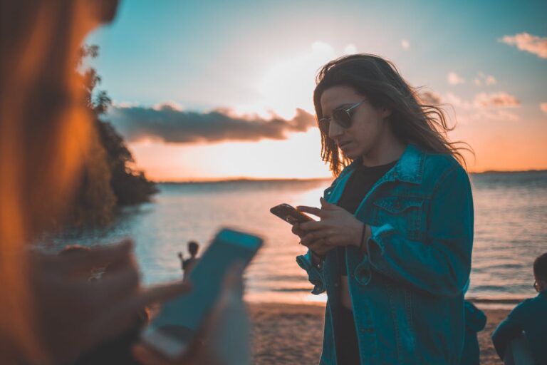 Why ESIM Is Changing The Way Travelers Stay Online In Australia