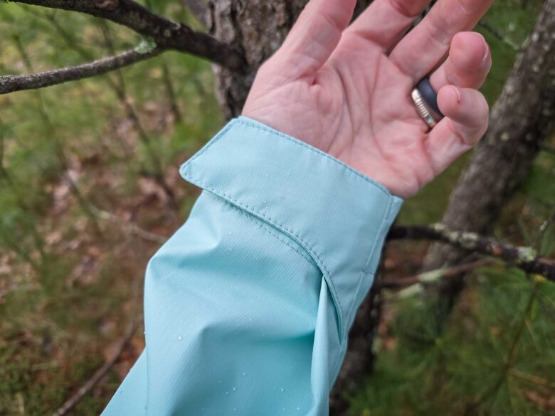 Mountain Hardwear Threshold Jacket Velcro on cuffs