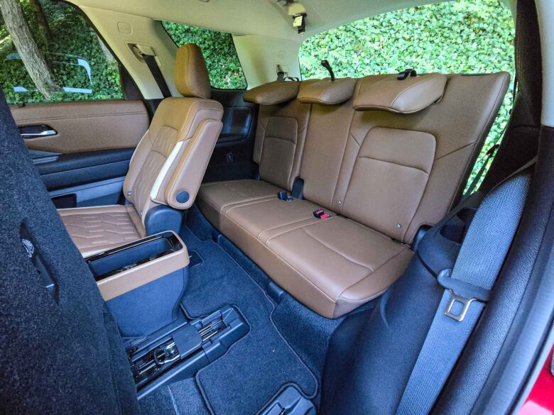 2026 Nissan Pathfinder Platinum third row seating.